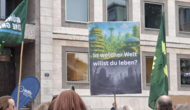 Klimademo in Stuttgart: „Oma, was ist ein Schneemann?“ – Fridays for Future hat Forderungen ans Land