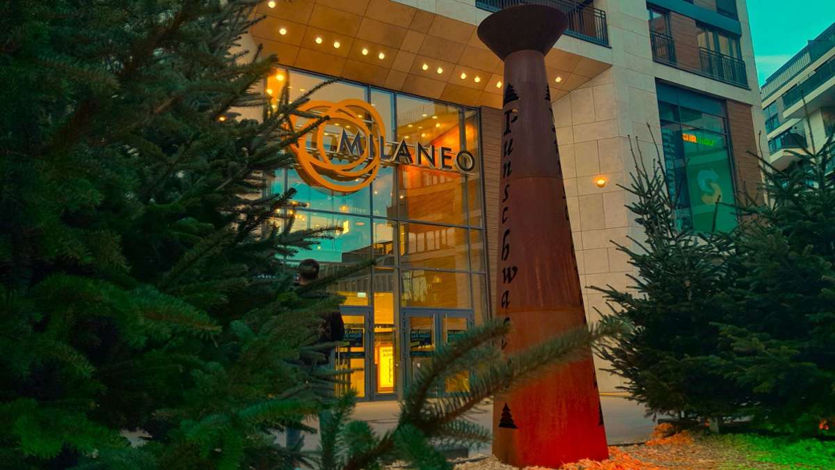 Vorweihnachtszeit in Stuttgart: Zweiter Punschwald am Mailänder Platz nun auch eröffnet