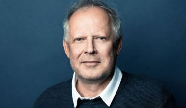 Mal eben die Welt retten?: Axel Milberg über Killer, Konvois und Konzerne