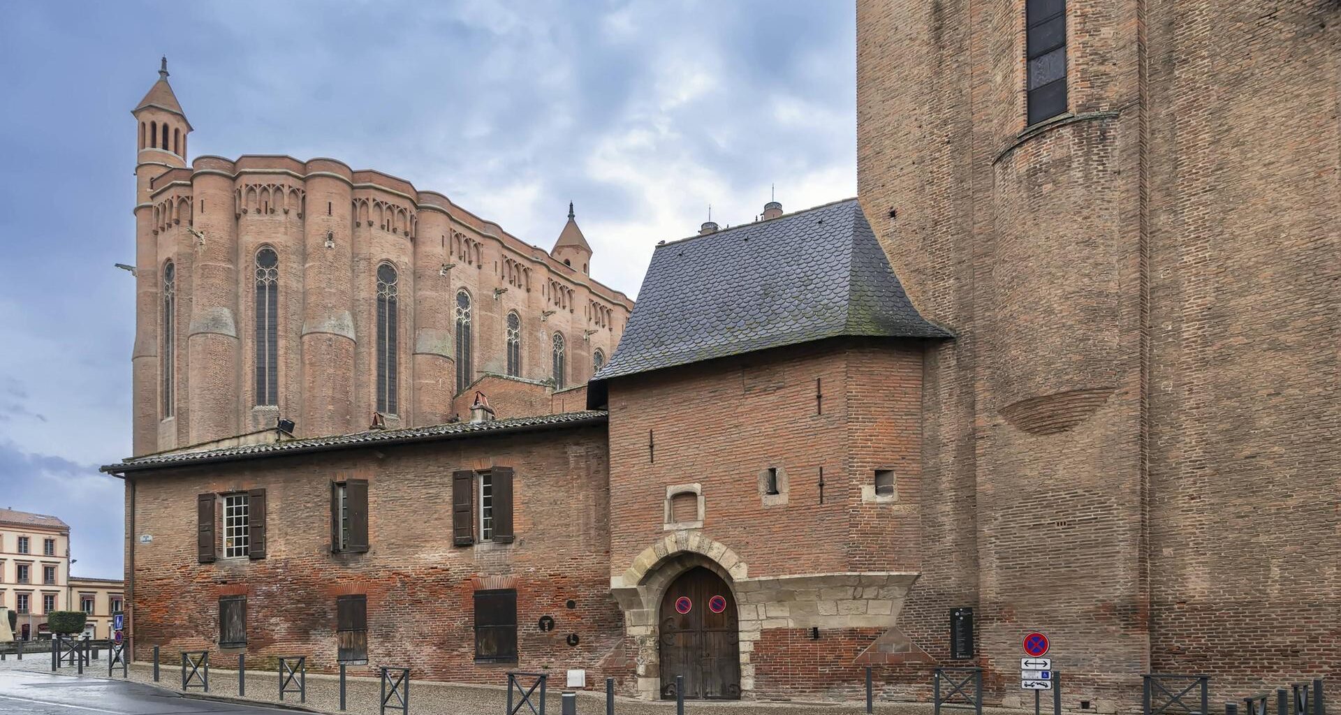 Blick auf das Schloss Berbie und die Kathedrale von Albi, Frankreich