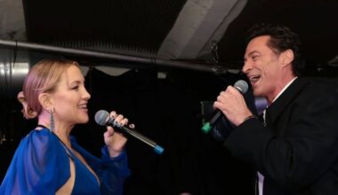 Überraschender Gig in Berlin: Kate Hudson und Hugh Jackman singen "Karaoke"