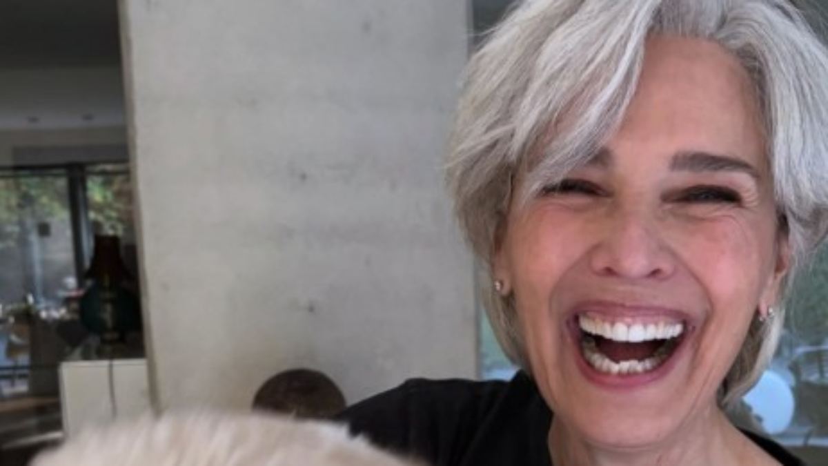 Kurze Haare und ergraut: Désirée Nosbusch präsentiert neuen Look