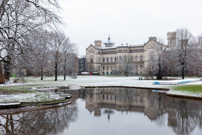Pressemitteilung Nr. 079/2025 der Leibniz Universität Hannover   Ein neues Graduiertenkolleg für die Leibniz Universität Hannover