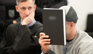 Prozess gegen mutmaßliche Linksextreme nach Stromausfall fortgesetzt - Erklärung der Angeklagten