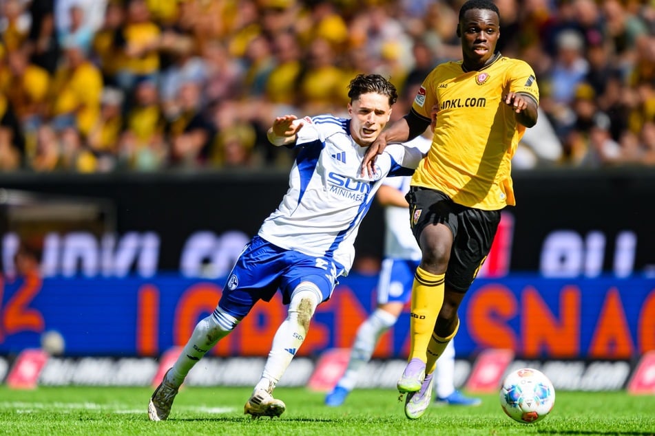 Kofi Amoako (r.) wurde für die deutsche U21-Nationalmannschaft nachnominiert.