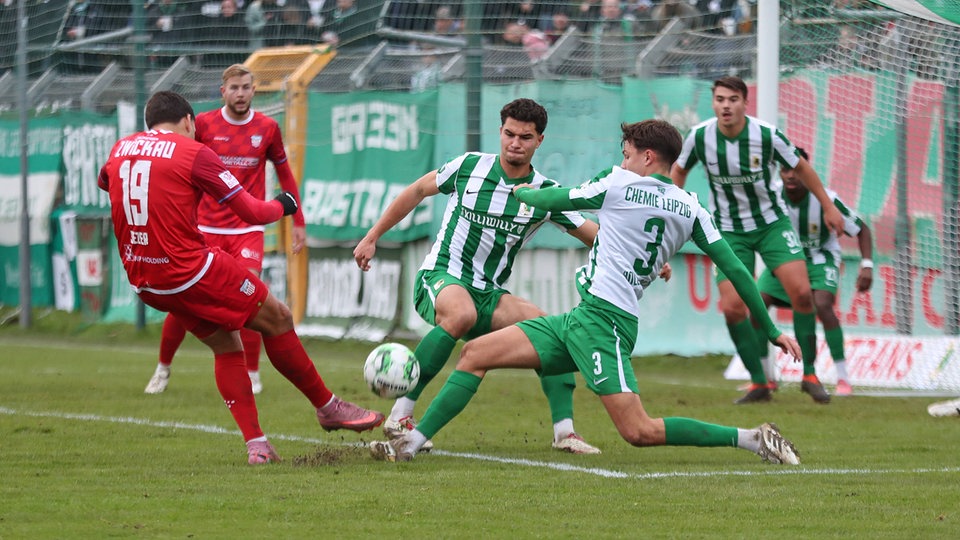 Regionalliga: Eixlers später Streich! FSV Zwickau triumphiert bei Chemie Leipzig