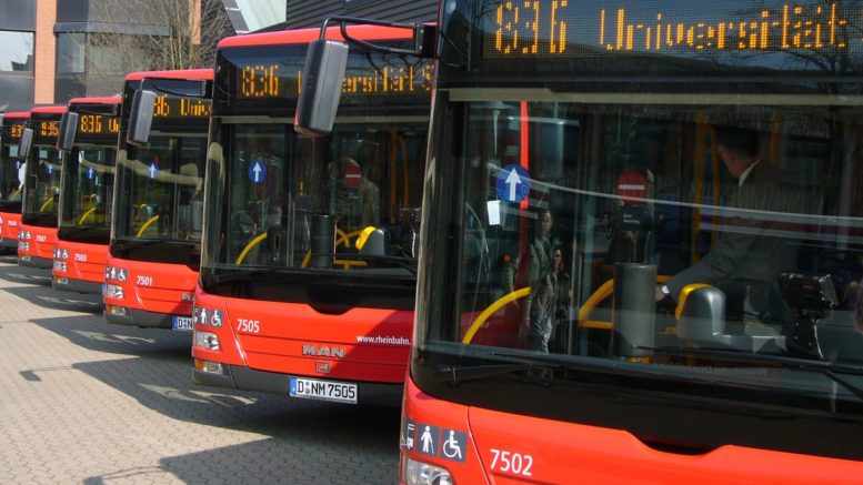 Mit der Rheinbahn durch die Vorweihnachtszeit | erkrath.jetzt