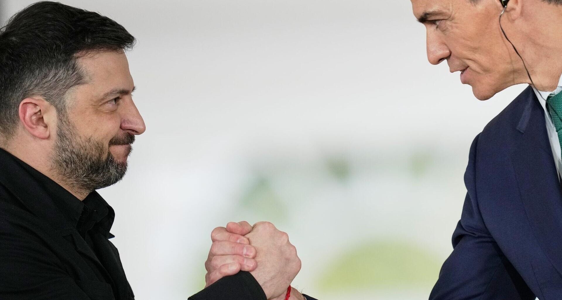 Spanien sagt Ukraine neue Hilfen von über 800 Millionen zu