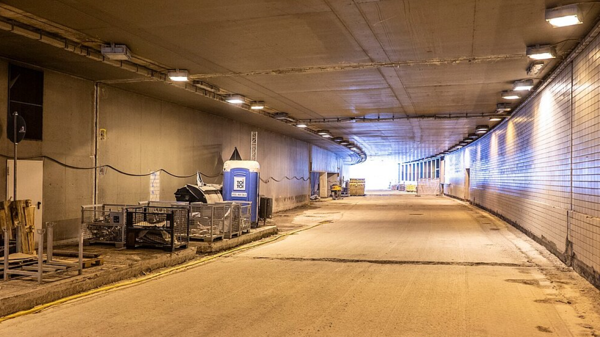 Unfall nach illegaler Durchfahrt verzögert Baustelle