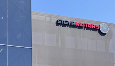 Steyr Motors stärkt Ver­triebs­netz in UK und Griechen­land – Steyr News