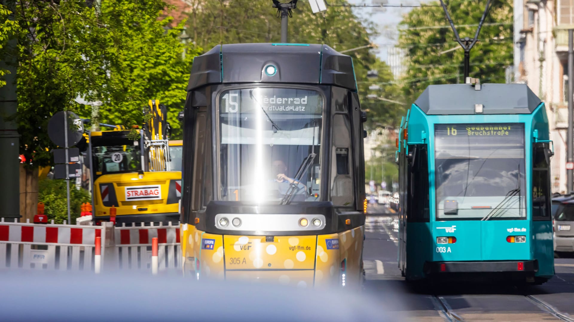 Straßenbahnen der Linien 15 und 16 in Frankfurt (Archivbild):