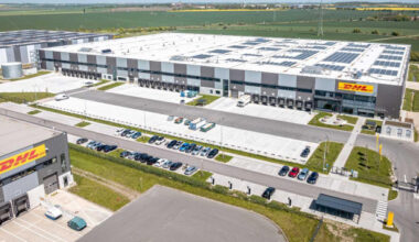DHL Supply Chain eröffnet Logistikzentrum in Halle