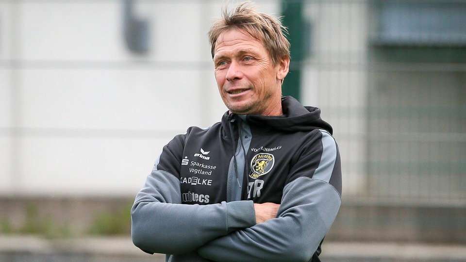 Sachsenpokal: Auerbach kämpft sich in Viertelfinale - Reichenbach vs. Chemnitz jetzt live