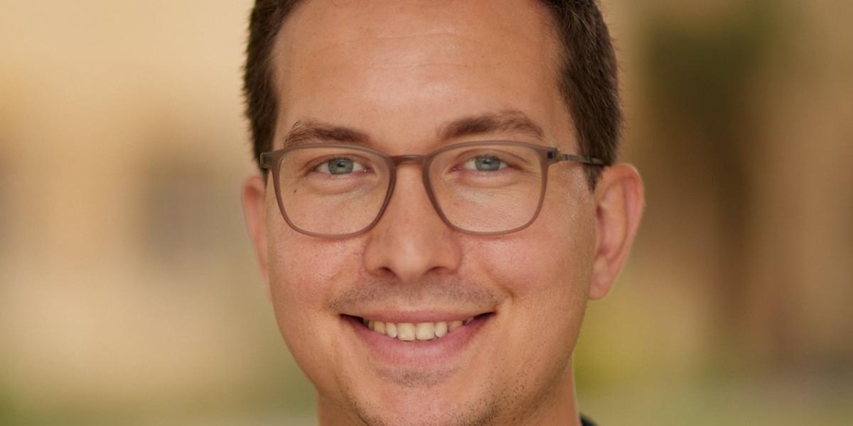 Tim Heinkelmann-Wild von DGVN ausgezeichnet