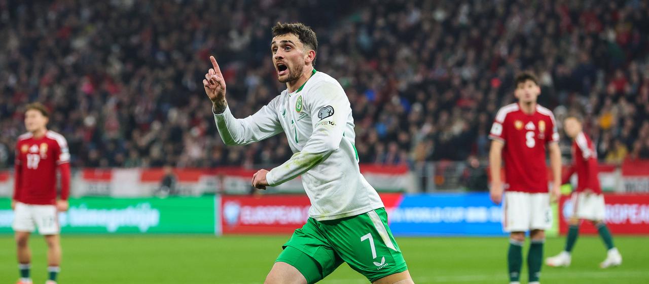 Troy Parrott nach seinem Treffer in der Nachspielzeit | imago/Inphano Troy Parrott nach seinem Treffer in der Nachspielzeit