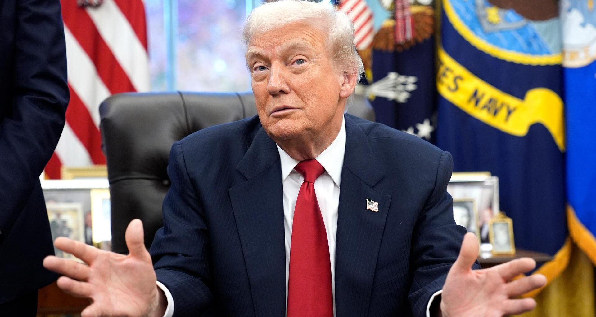 US-Präsident Donald Trump vor versammelter Presse am 21.11.2025 im Weißen Haus