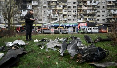 Zerstörungen in Kiew nach russischen Drohnenangriffen