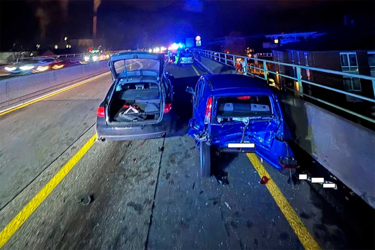 Drei Verletzte bei Unfall auf der A565 – Vollsperrung am Samstagabend | Honnef heute