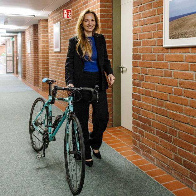Mit dem Rad ins Ministerium: Magdalena Finke.