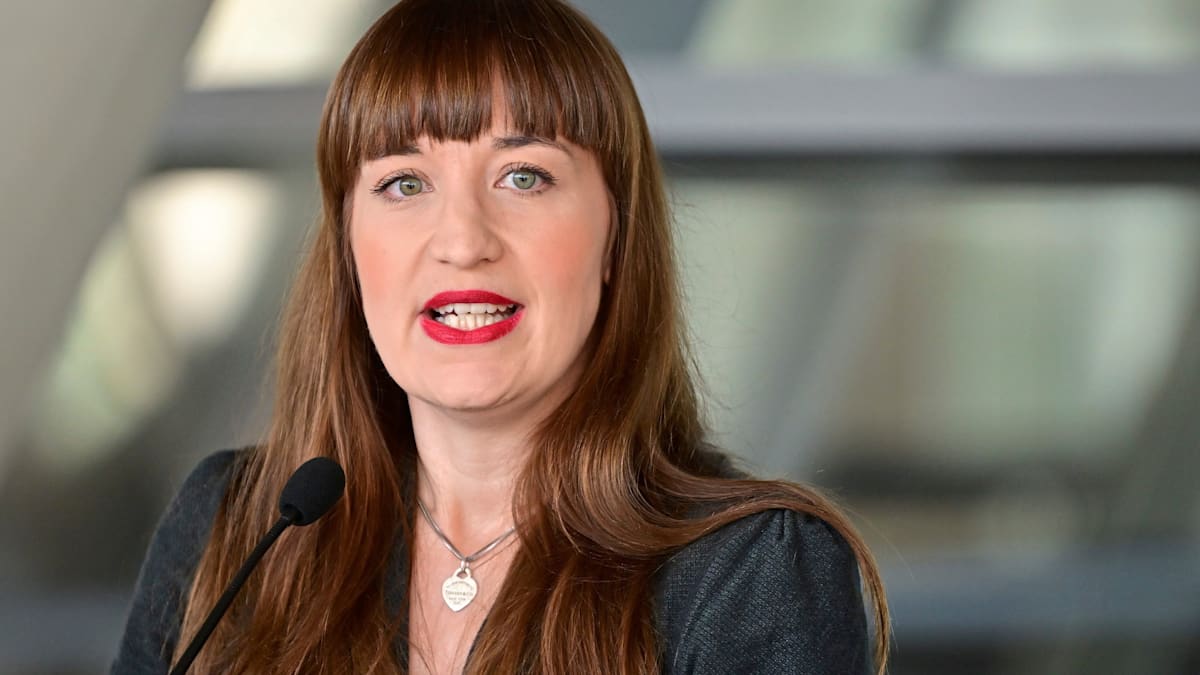 Streit in Leipzig: Heidi Reichinnek zeigt Jura-Professor wegen X-Beitrags an