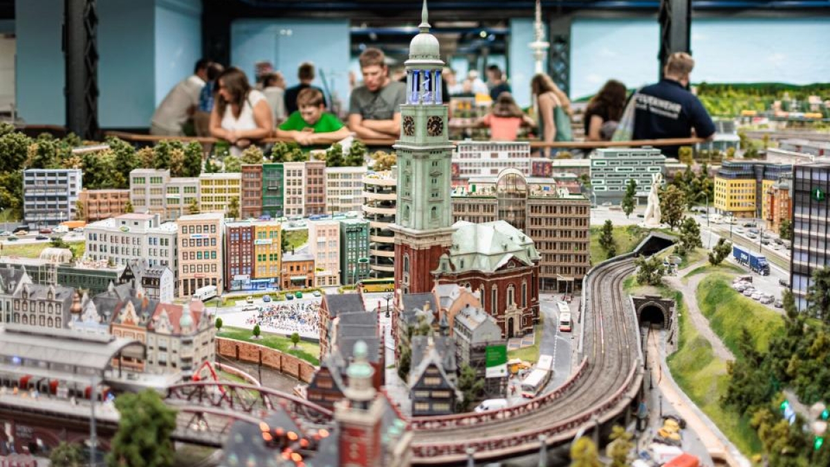 Boyens Medien - Film über Abenteuer im Miniatur Wunderland wird bald gedreht