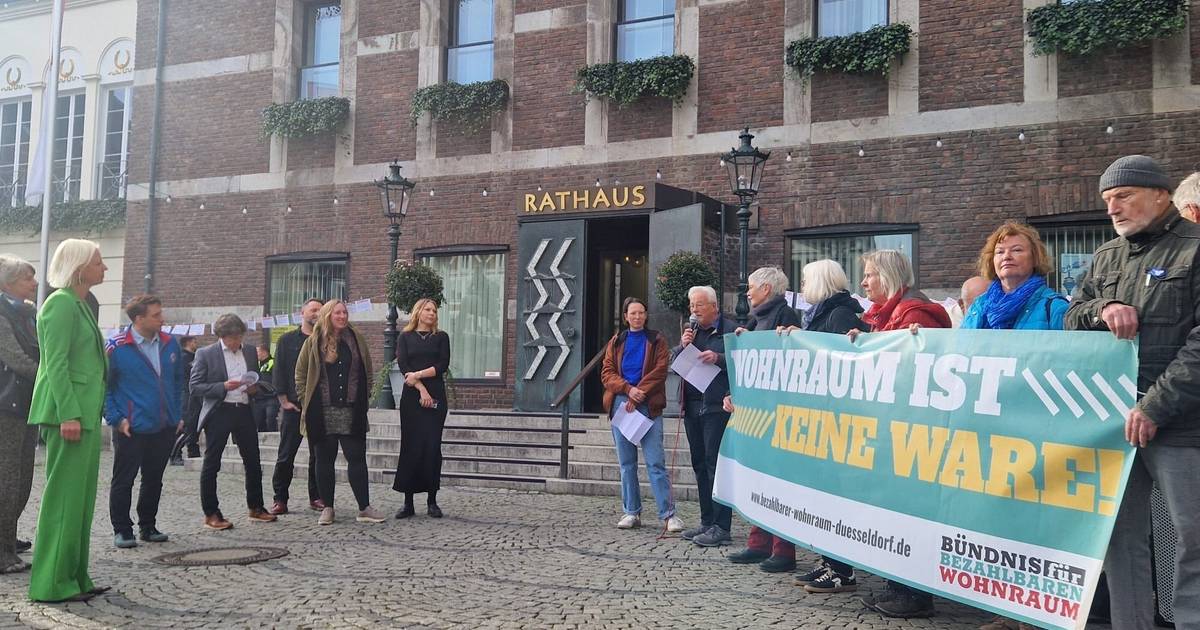 Bündnis übergibt Forderungen an den Rat