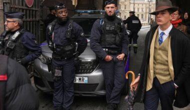 Geheimnis um Identität des „Louvre-Detektivs“ ist gelüftet