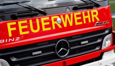 Wohnungsbrand in Duisburg: Person wird tot geborgen