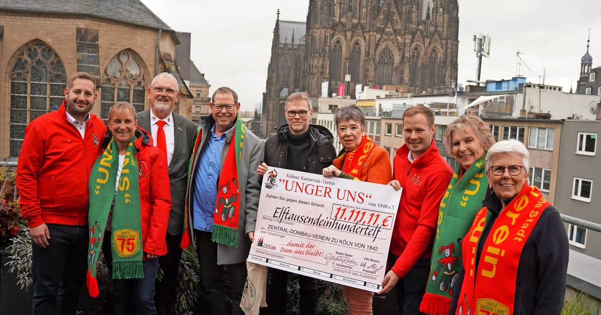 Hilfe für den Dom in luftiger Höhe