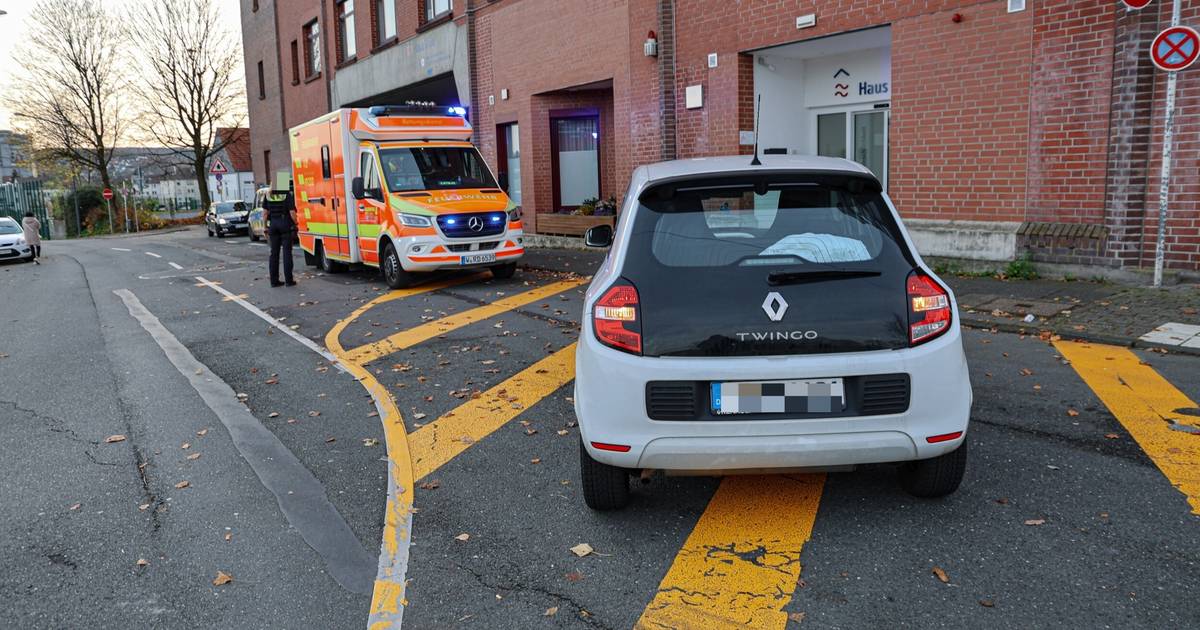 Seniorin nach Verkehrsunfall in Wuppertal gestorben