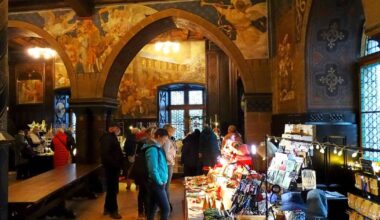 Der Adventsbasar ist zurück auf Schloss Burg 