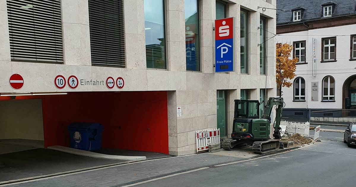 Stadt Solingen sagt Gratis-Parkern an Sparkasse den Kampf an