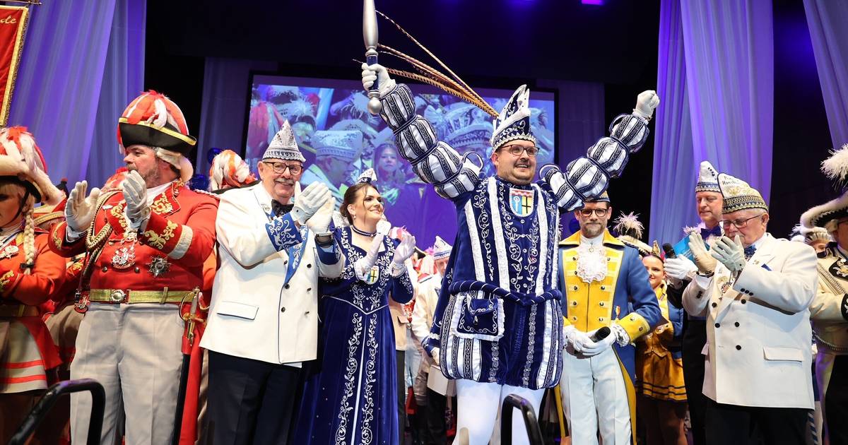 Prinzenpaar Thönes proklamiert für Karnevalssession 2025/26