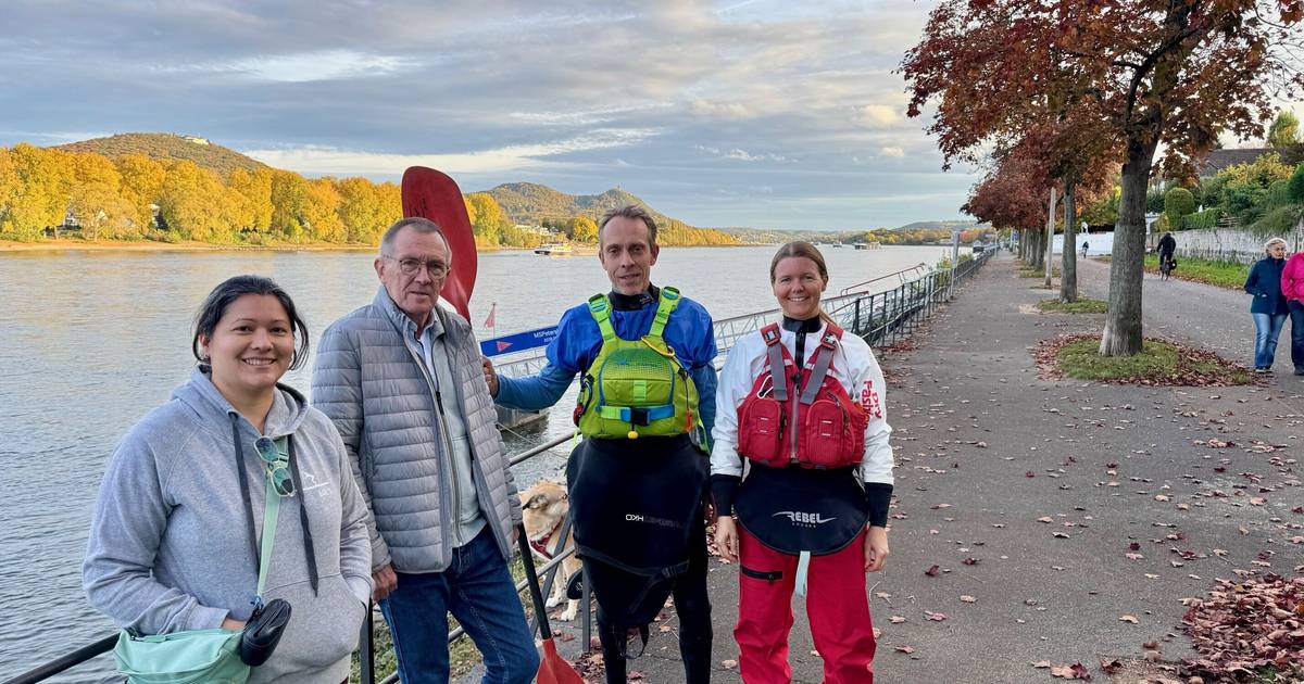 Sicherheit auf dem Rhein: Plittersdorfer Kanu-Freunde trainieren Kentern