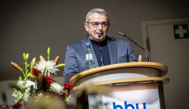 Klaus Allofs über Erfolg bei der Fortuna