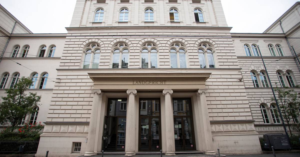 Frau in Bonn mit Messer bedroht: Urteil