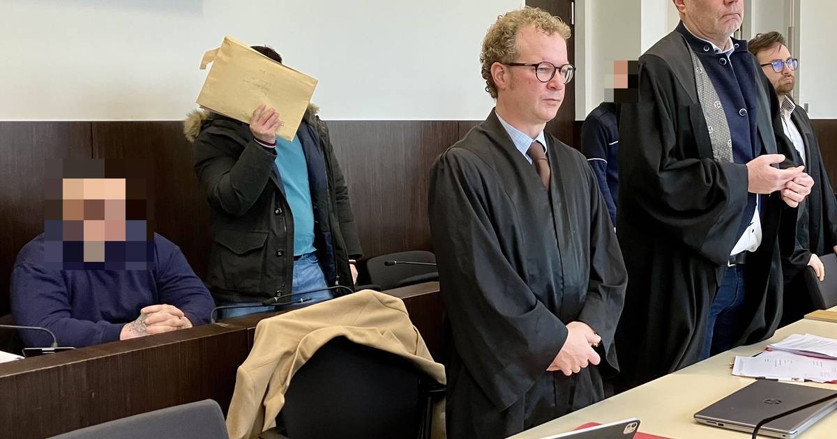 Duo soll Porsche im Wert von fast 600.000 Euro gestohlen haben