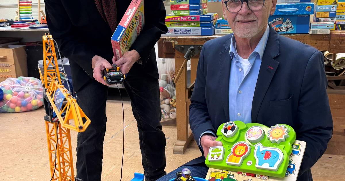 "Geschenke schenken" verteilt Präsente für Kinder