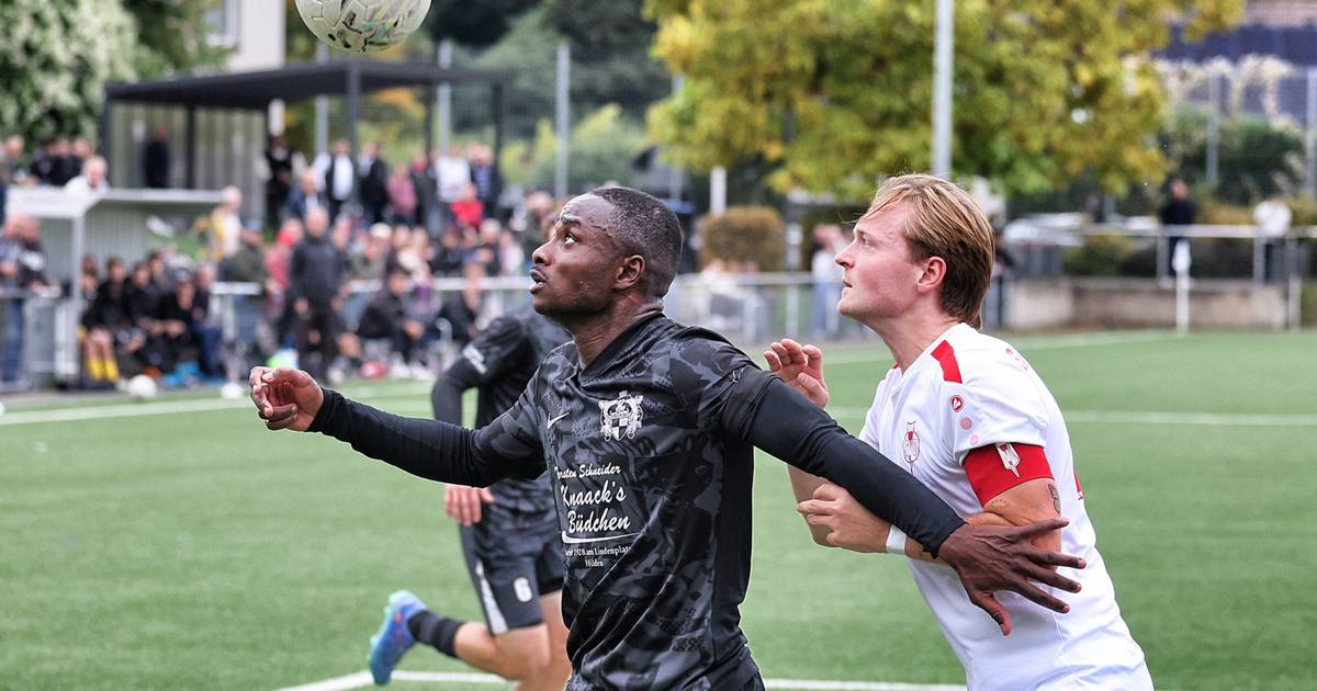 VfB 03 Hilden jubelt bim ETB SW Essen trotz Chancenwucher