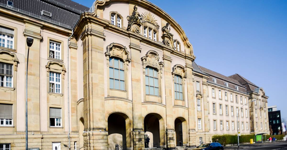 Pfarrer wegen versuchter Körperverletzung vor Landgericht Mönchengladbach