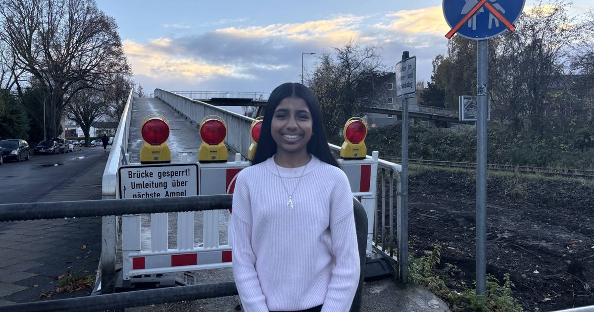 Mönchengladbach: Fußgängerbrücke wird abgerissen - Theodor-Heuss-Straße gesperrt