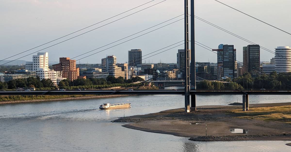 Düsseldorf: Rheinkniebrücke gesperrt - das sind die Auswirkungen