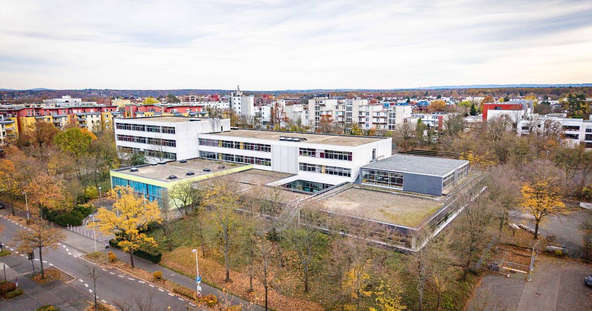 Einbruch und Brandstiftung im Schulzentrum Hardtberg