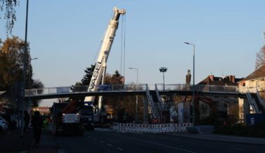 Theodor-Heuss-Straße in Mönchengladbach - Abriss der Brücke hat begonnen