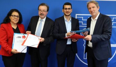 CDU und SPD unterschreiben Vertrag für Groko im Stadtrat
