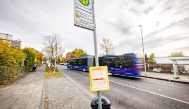 Warum einige Halltestellen in Bonn kein Wartehäuschen bekommen