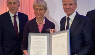 Handwerk ehrt Schulministerin Feller, Gesellen-Wettbewerb Euro-Skills kommt 2027 nach Düsseldorf