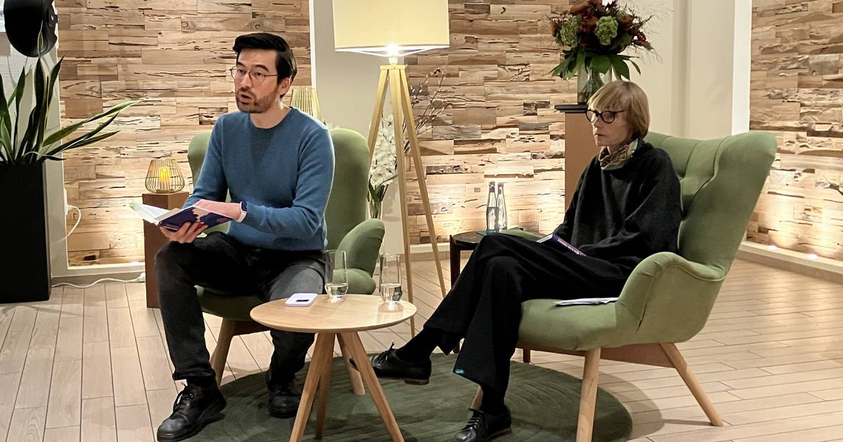 Yannic Han Biao Federer las aus "Für immer seh ich dich wieder"