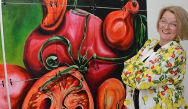Ausstellung Wertheim in Kaarst zeigt 20 Kunstwerke mit Tomate