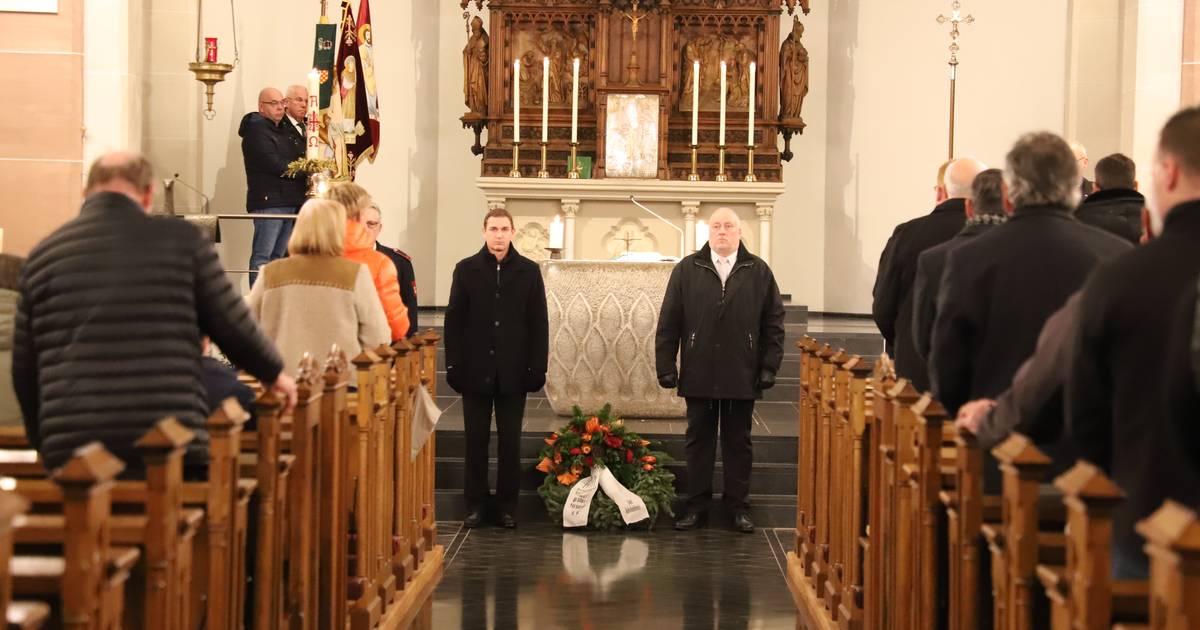 Präses Marc Zimmermann und Schütze Hans Bert Heimanns sprachen am Volkstrauertag